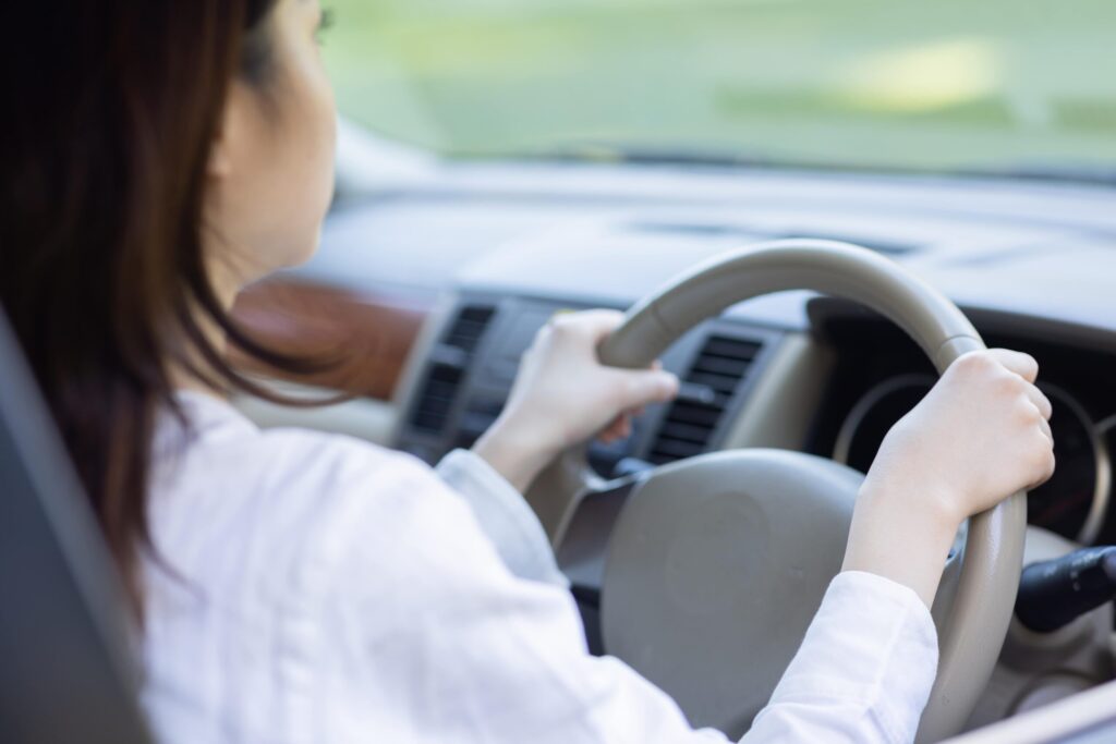 ペーパードライバーが運転を克服する方法やコツを徹底解説！