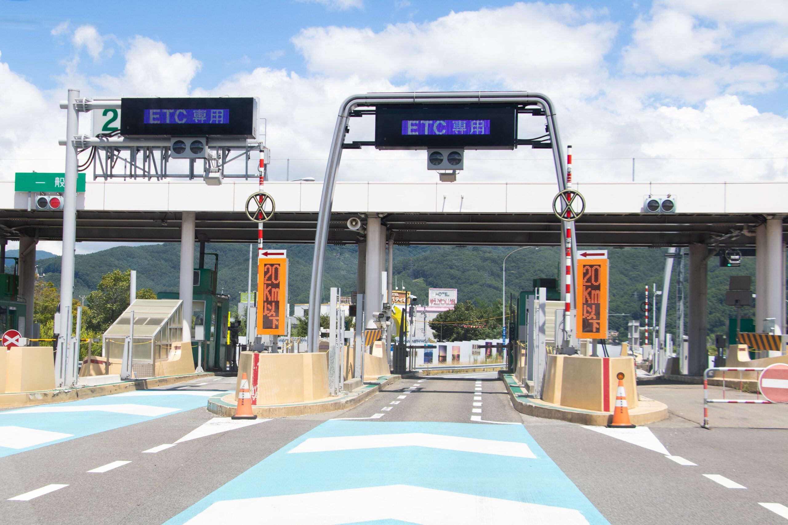 ペーパードライバーが高速道路を走る前に確認しておくこと