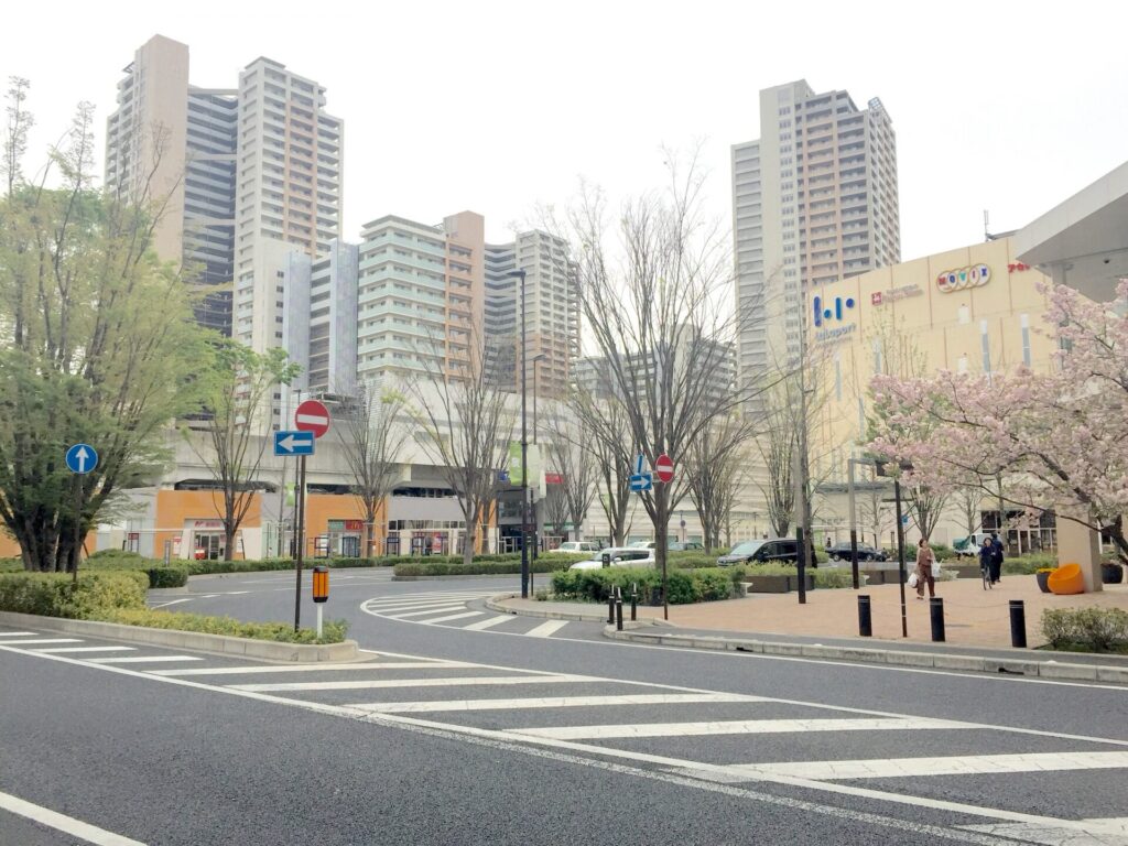 見通しの悪い交差点・歩行者が多い道路:柏の葉キャンパス・柏駅西口エリア