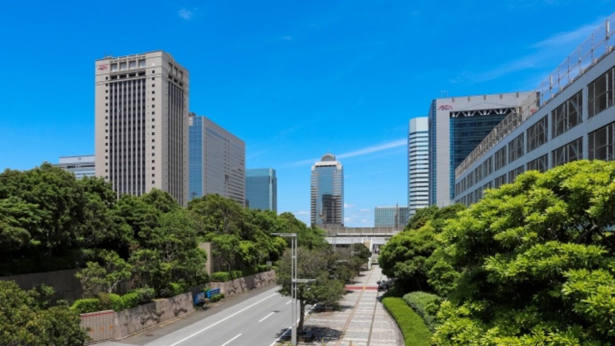 幕張新都心の広い道路