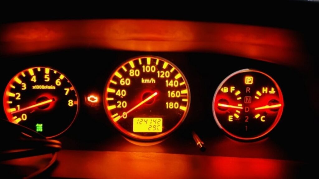 車の警告灯・警告音