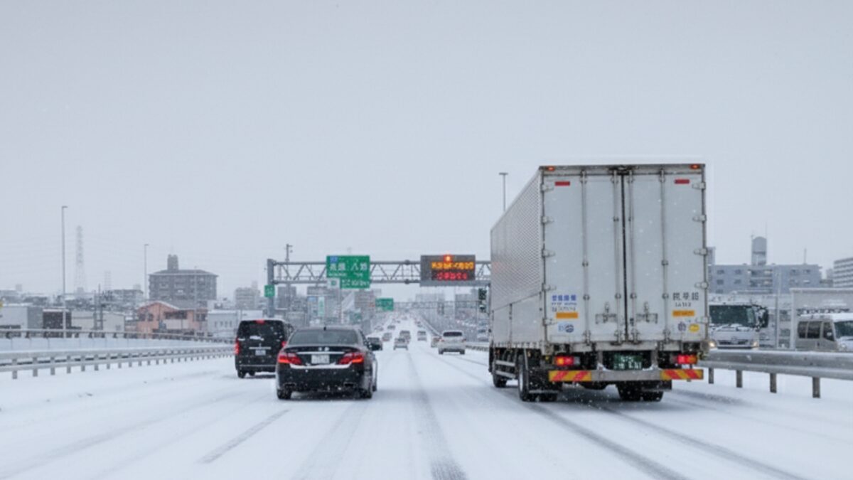雪道の車線変更