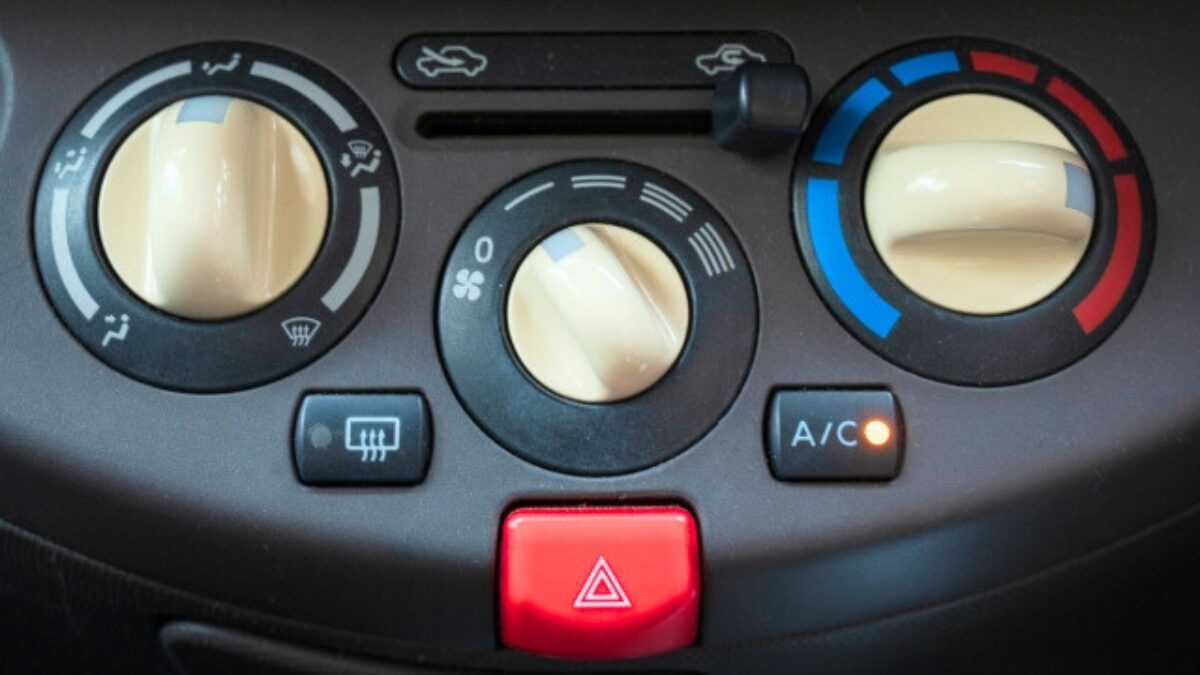 デフロスター・エアコン