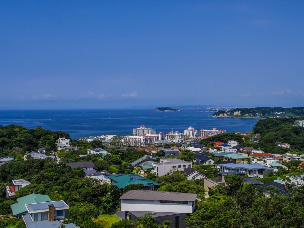 逗子の披露山公園から見える相模湾の様子