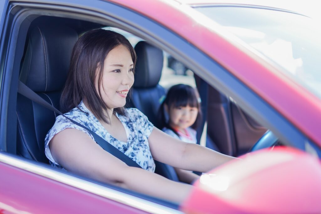 ペーパードライバーだった女性が、保育園まで車で送迎できるようになった写真