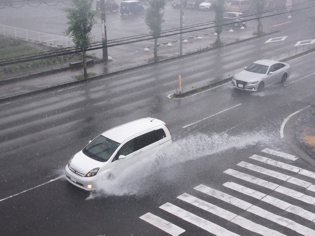 雨の日の運転