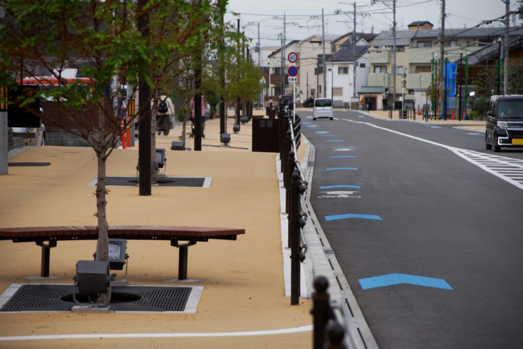 国道1号（京阪国道）・府道18号（枚方交野寝屋川線）
