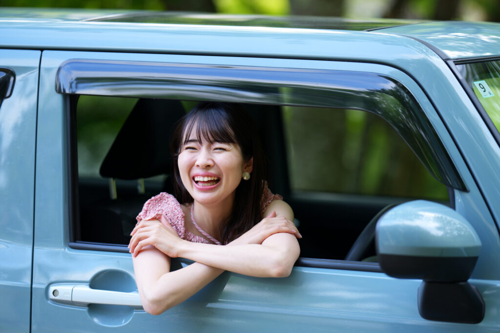 ペーパードライバーだったけど、今では運転を心から楽しむ女性
